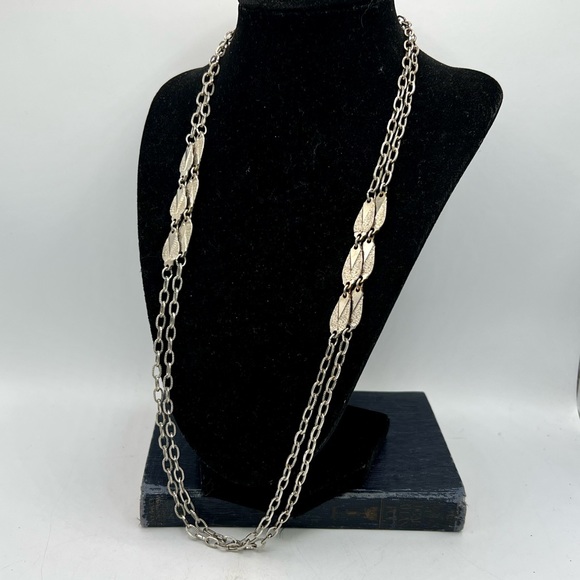 Vintage silver tone embellished wrap necklace 52” - Picture 6 of 8